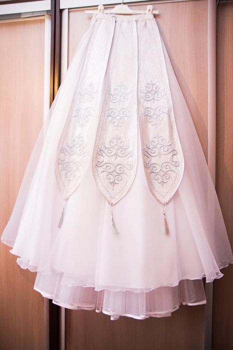 Продам свадебное платье