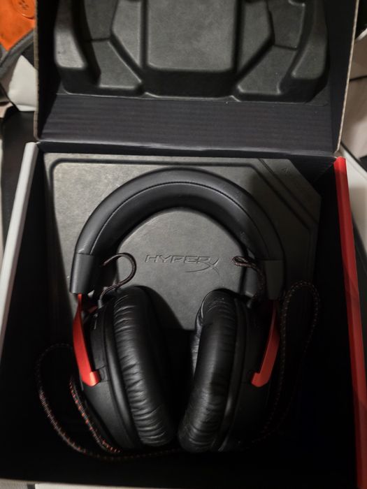 Наушники Hyper X Cloud 3