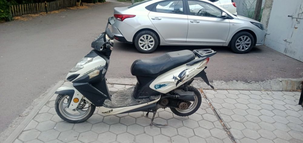 Продам Скутер Racer Stells 50.