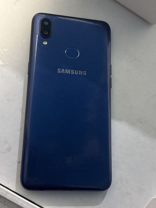 Samsung A10s продам