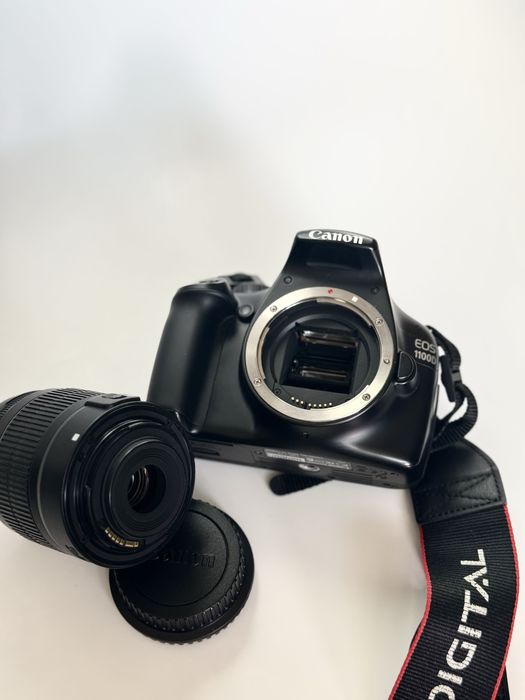 Фотоаппарат Canon EOS 1100D