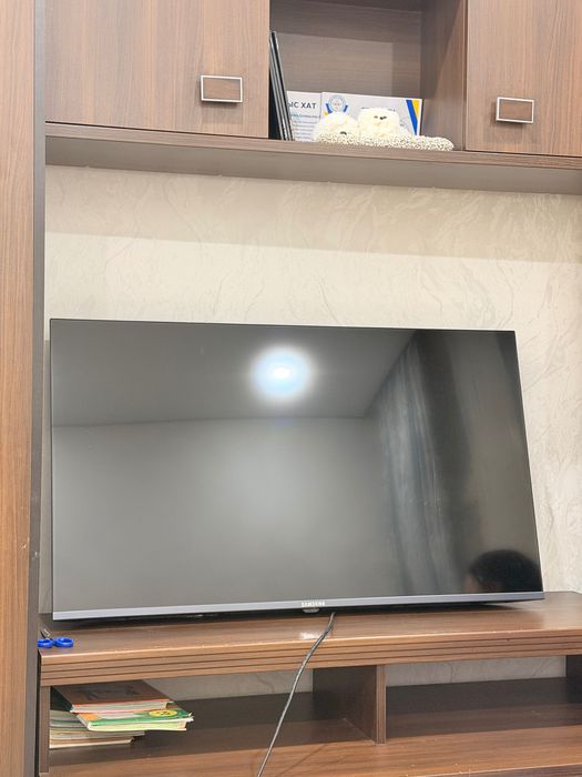 Телевизор SAMSUNG