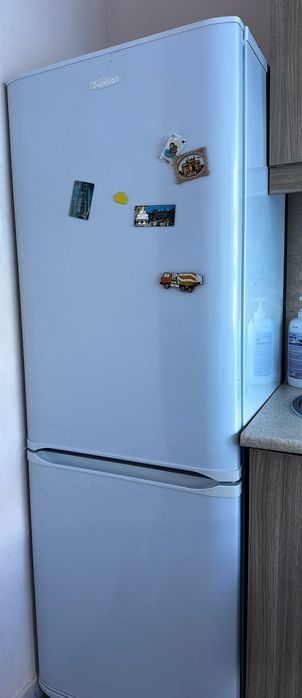 Холодильник хорошего состояния