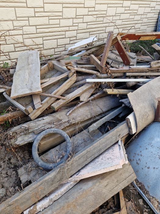 Отдам на дрова для бани даром