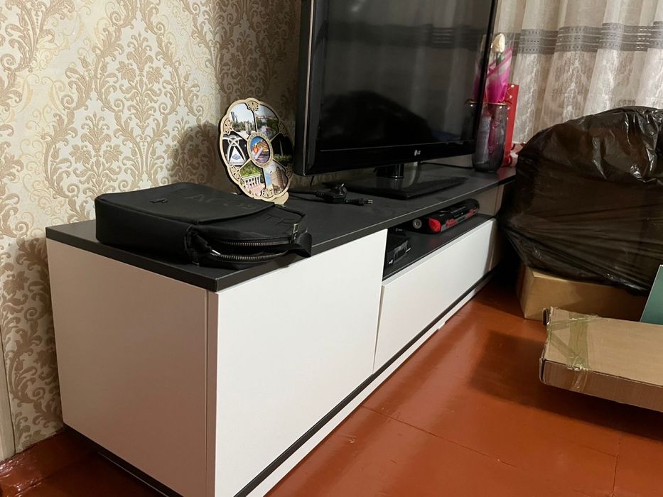 Поставка для телевизора мебель
