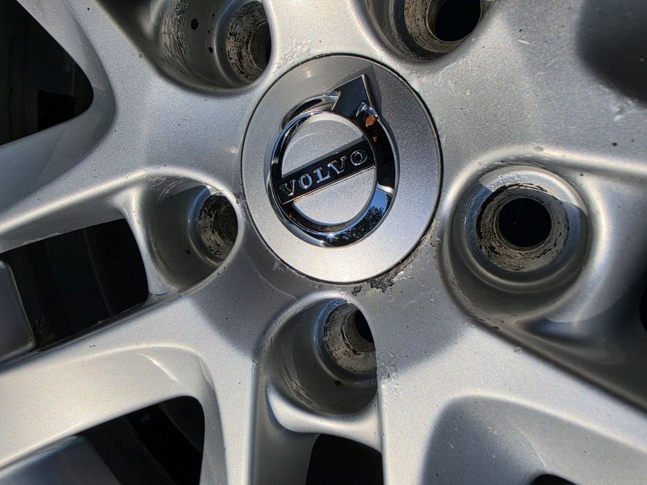 16 5x108 Volvo лети джанти 5х108 волво