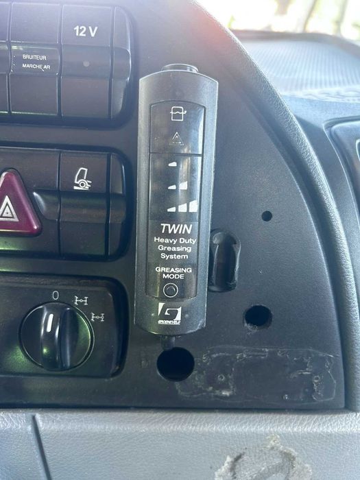 Камион Mercedes-Benz Actros