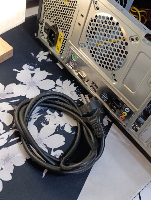 Системный блок Intel Core i5-8600 | 8GB DDR4