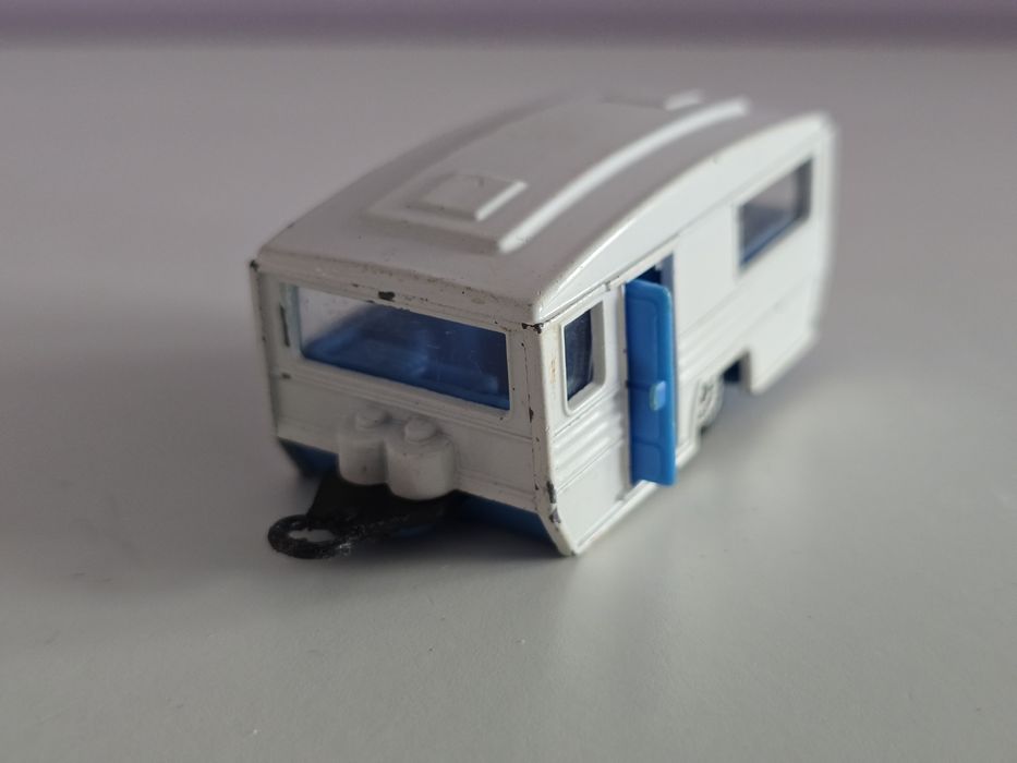 Macheta Rulotă corgi