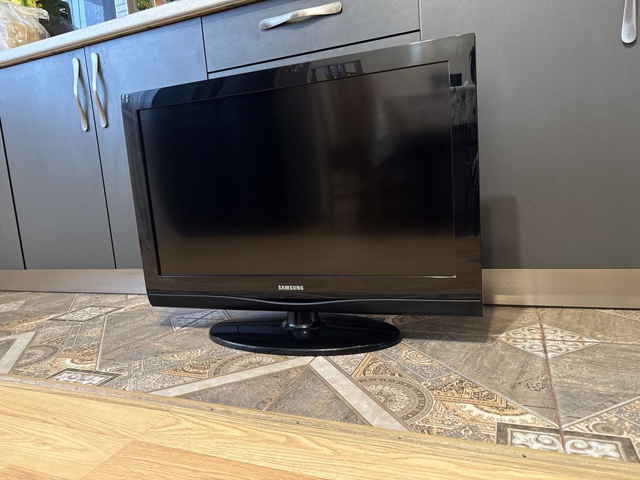 Телевизор Samsung