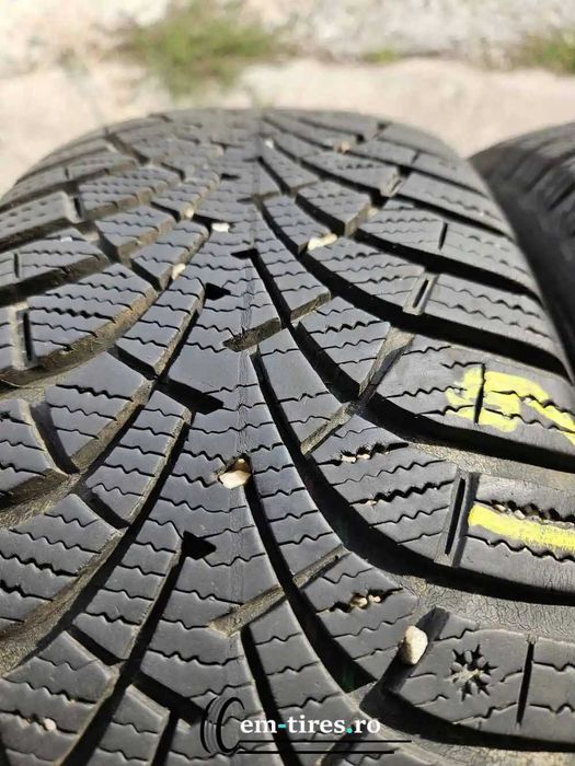 SET 4 Anvelope Iarna 205/60 R16 GOODYEAR UltraGrip 9+ 96H