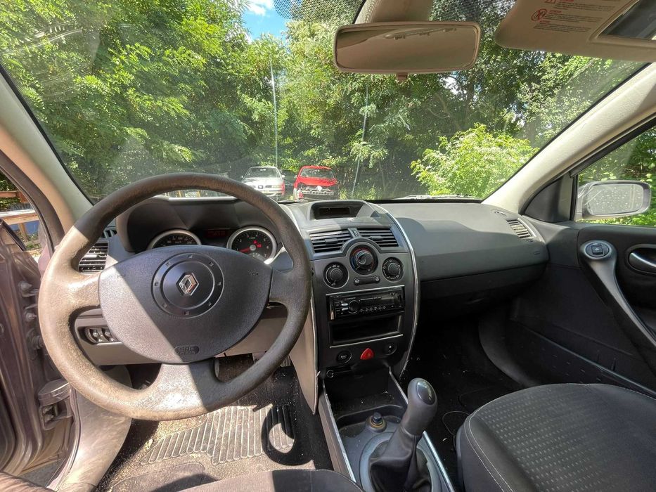 Dezmembram Renault Megane 2 1.5 dci, 1.6 16v