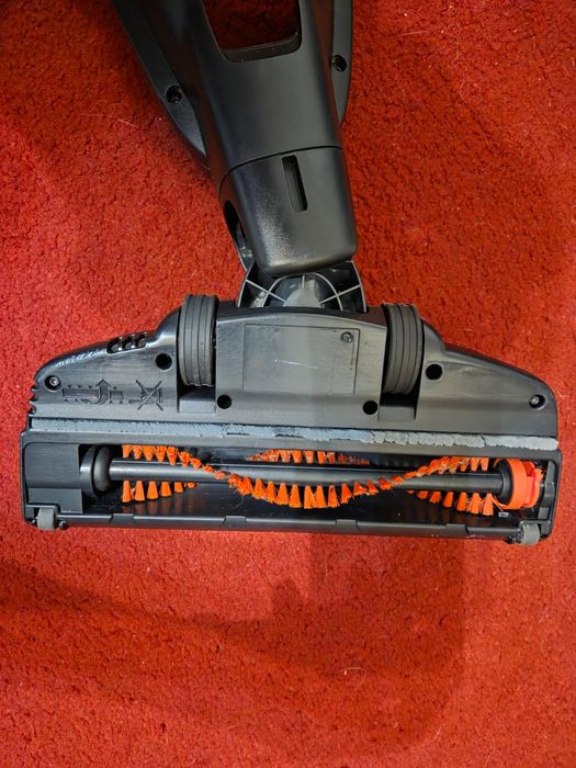 Aspirator vertical 2 in 1 Electrolux