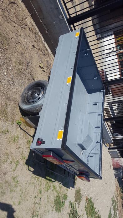 Remorca auto inscrisa