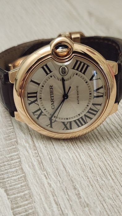 Швейцарские золотые Cartier Ballon bleu