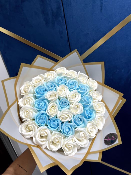 Buchet 101 trandafiri săpun cadou valentine s day ziua îndrăgostiților