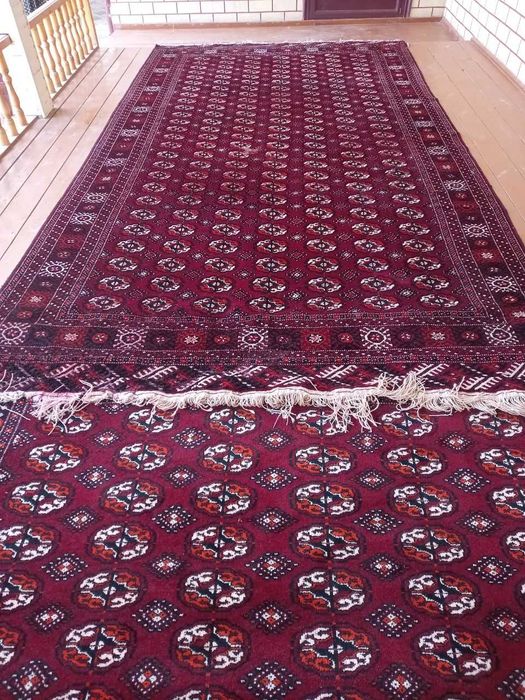 Продаётса Антикварные тюркменские б/у ковры.