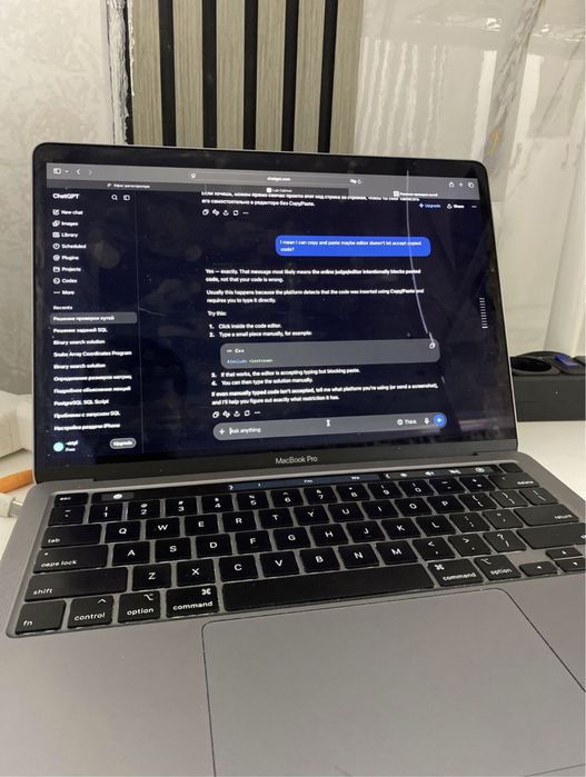 macbook pro 2020