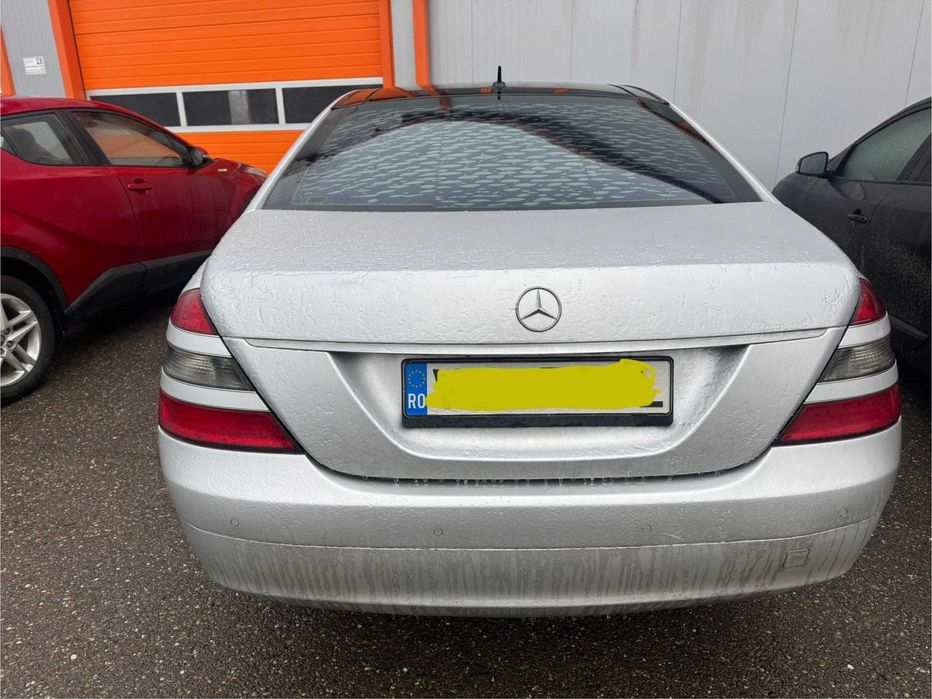 Dezmembrez Mercedes S-Class W221 3.0 Diesel V6 2007