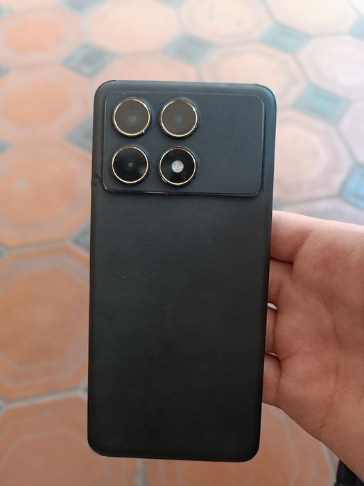 POCO f 6 PRO qora rang