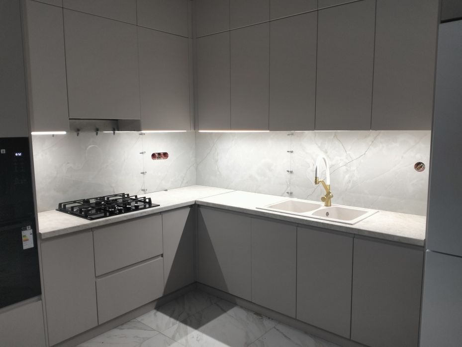 Кафельщик укладка плитки