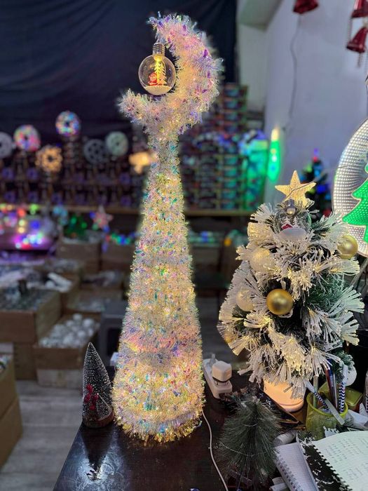 Новогодные игрушки