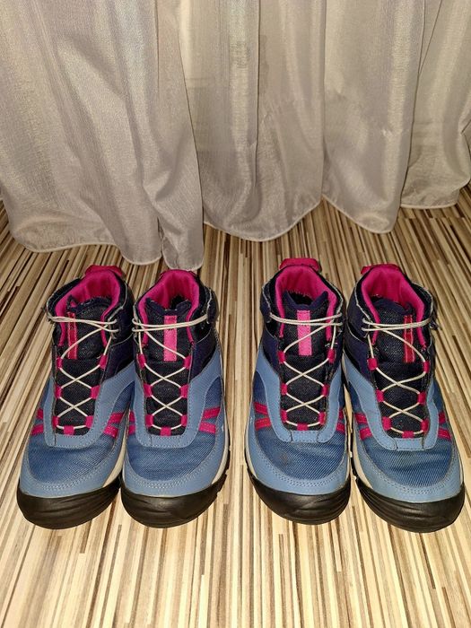 Ghete Decathlòn mărime 33.