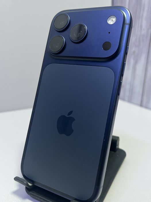 Apple iPhone 17 pro, 256gb, 100, синий / СТ04863