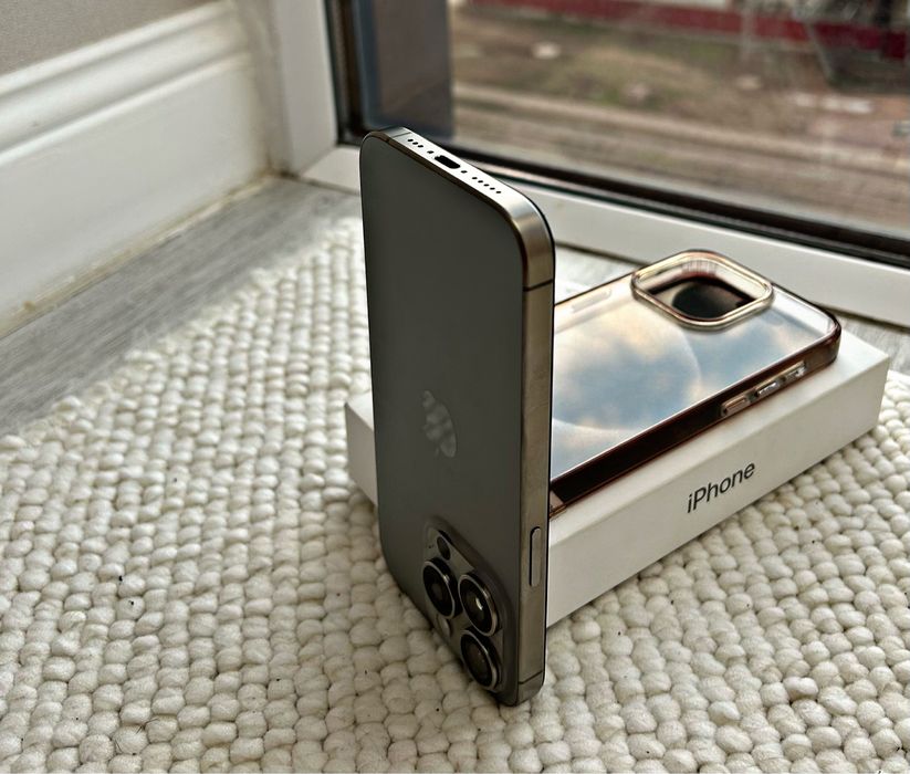 iPhone 15 PRO/128GB/akb-88%