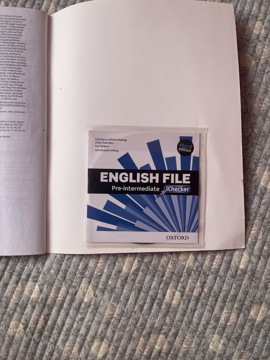 НОВЫЙ учебник English File Pre-intermediate (3rd edition) + DVD