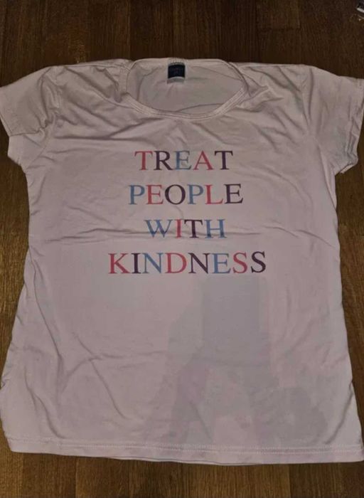 Тениски Harry Styles мърч TPWK