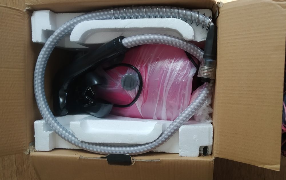 Отпариватель REDMOND