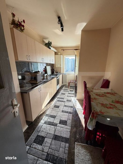 Apartament 4 camere decomandate, 82 mp, lift nou, zona Flora Manastur