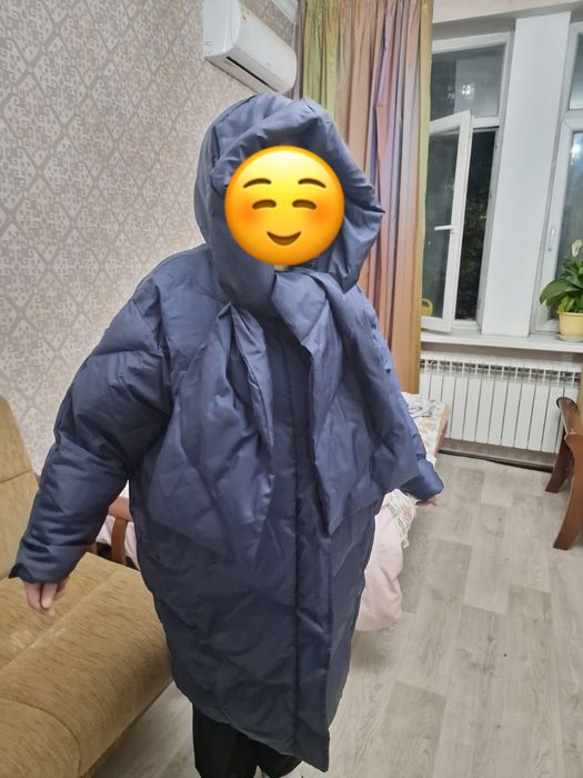 Продам пуховик тёмно-синего цвета