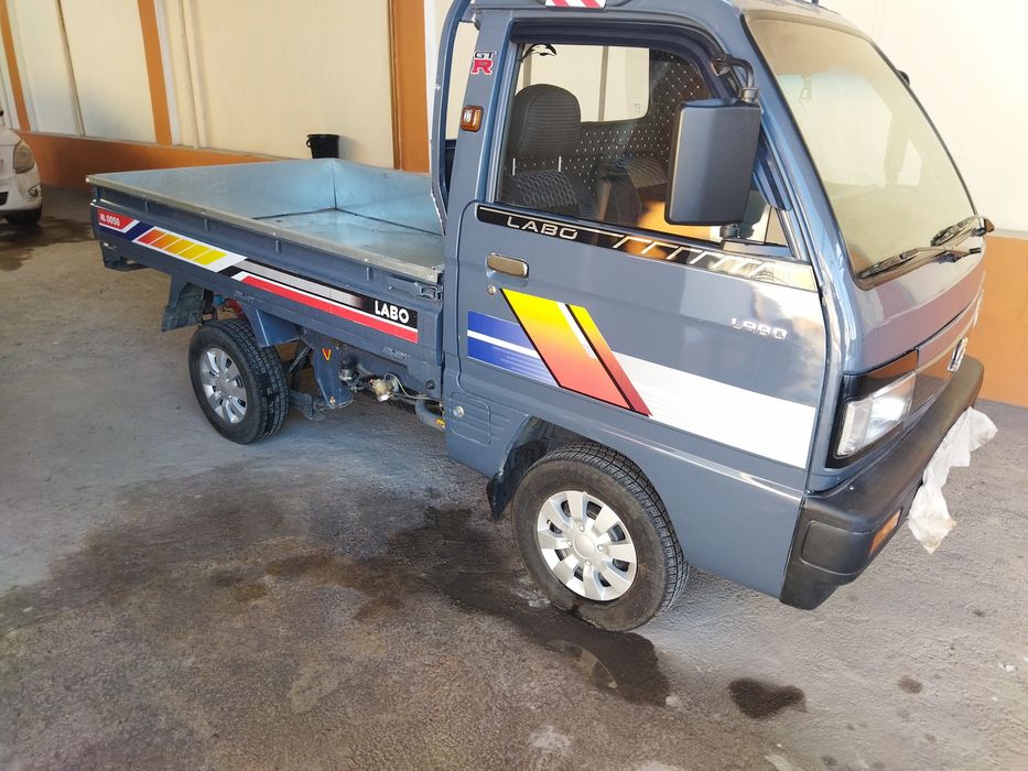 Дамас лабо сотилади