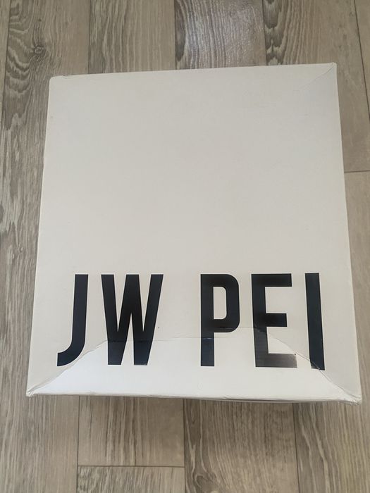 Jw pei оригинал
