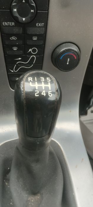 Волво В50 Volvo V50 дизел 2.0 136 коня