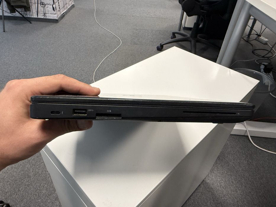 Vand laptop Dell
