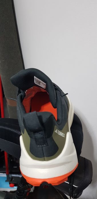 Vand adidași goretex adidas