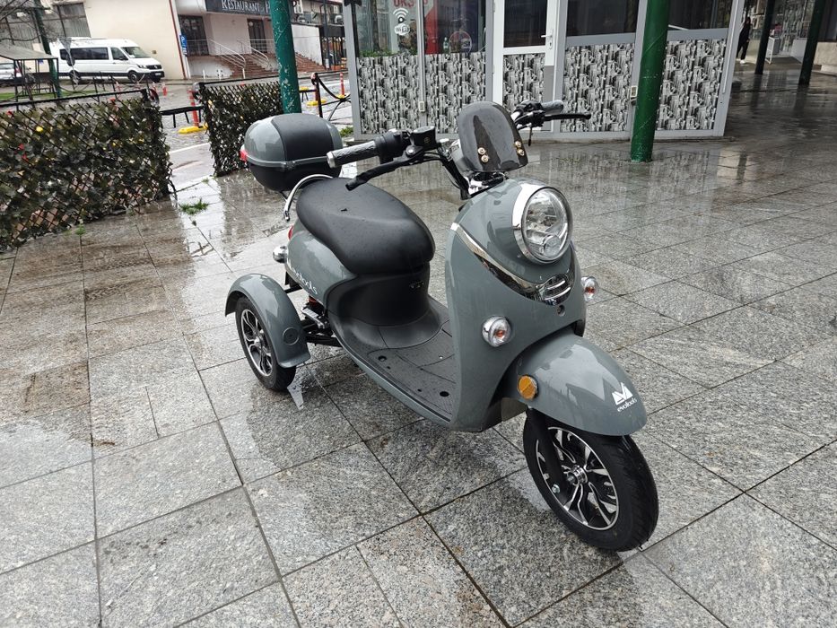 Tricicleta Electrica Fara Permis, 2 locuri, Motor 800W, 60V -20 Amperi