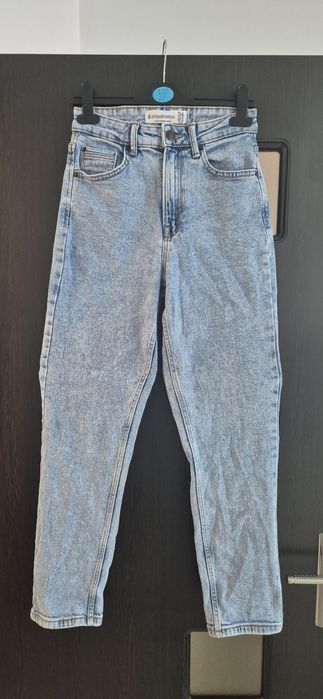 Blugi mom slim Stradivarius marimea 36