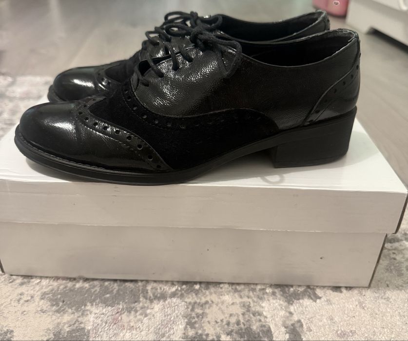 Pantofi piele tip oxford - mar. 37