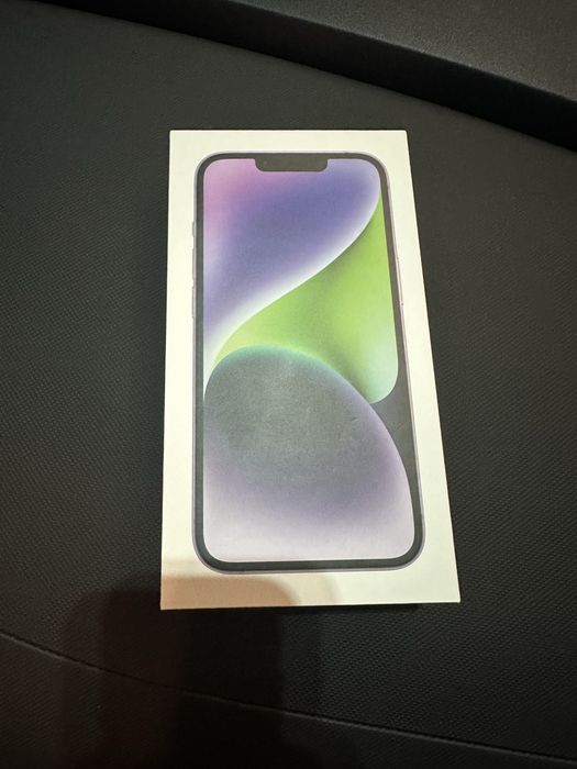 Продам айфон 14