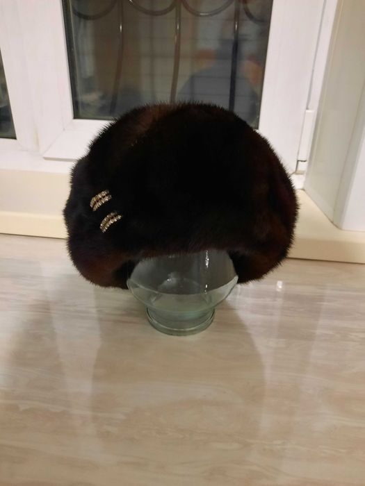 Продам берет норковый