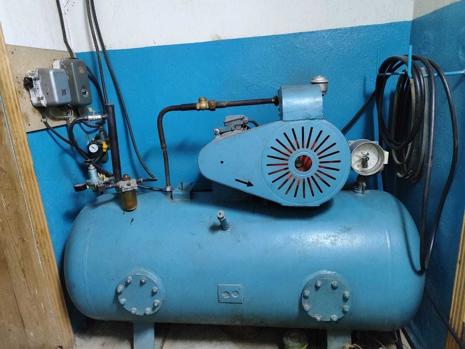 Компрессор с ресивером