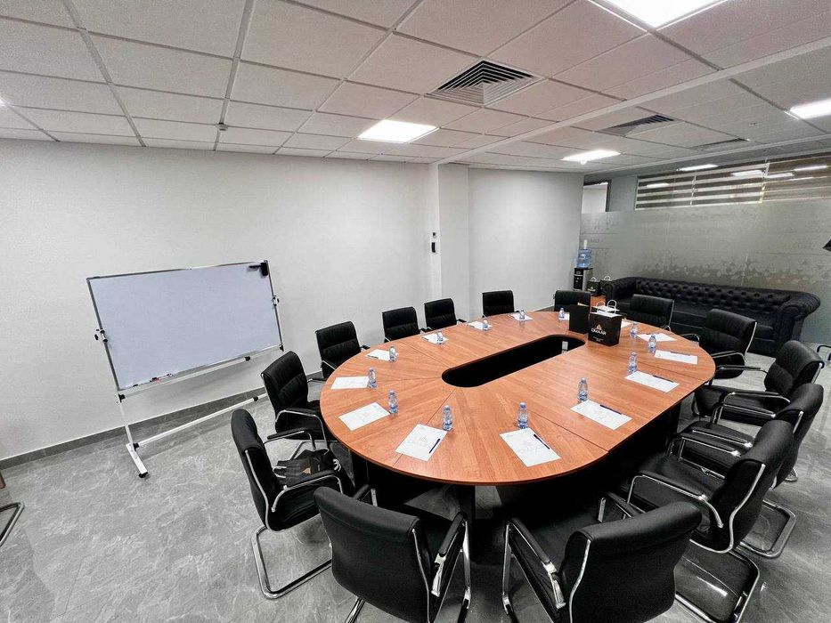 Конференц зал на 15 человек в центре города |DMAAR PLAZA|