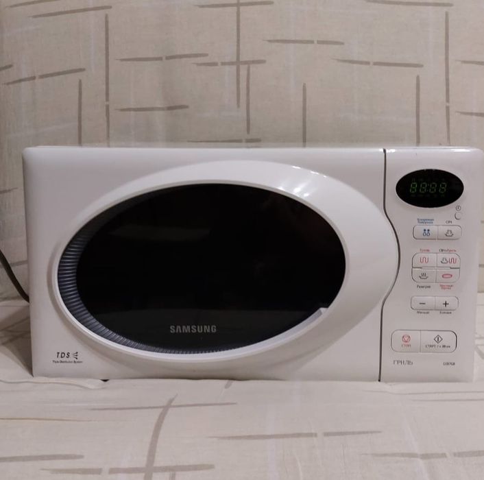 Микроволновка Samsung рабочая