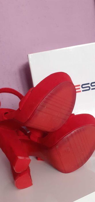 Официални обувки