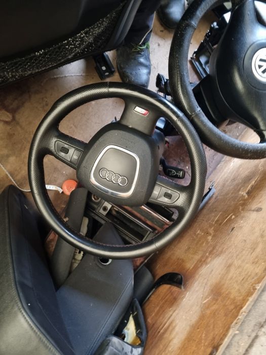 Трилъчев Волан S line за Ауди А6 Ц6 4ф 2006г