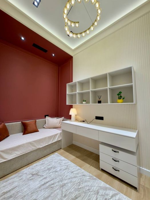 Мирзо-Улугбекский р-он около Макро квартира в Новостройке 4х комнатная